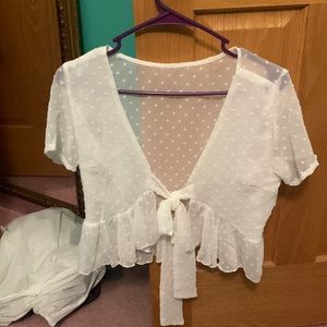 Woman’s white causal top
